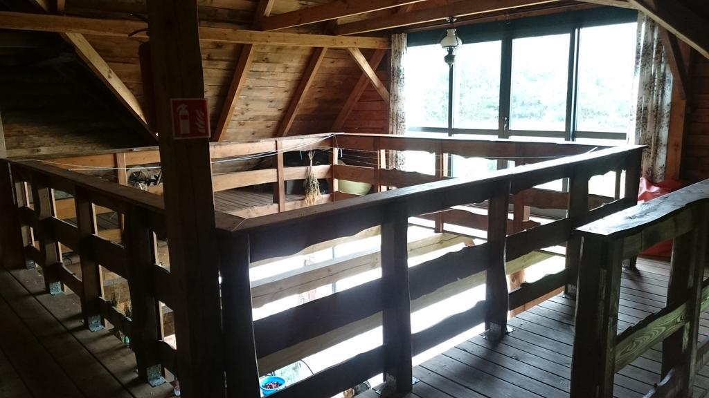 Modrzewiowa Chata Zaborze  Exteriör bild